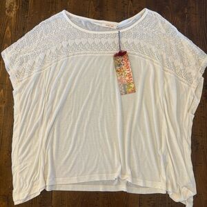 NWT Johnny Was White Top Boho Short Sleeve Flowy Lightweight Size Small